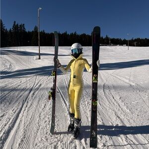 Meet your Posher, Cherry